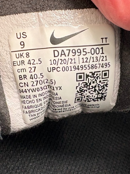 Nike Mens Waffle One Running Shoes DA7995-001 Men's Black/Black-White Size 9 - Picture 12 of 12